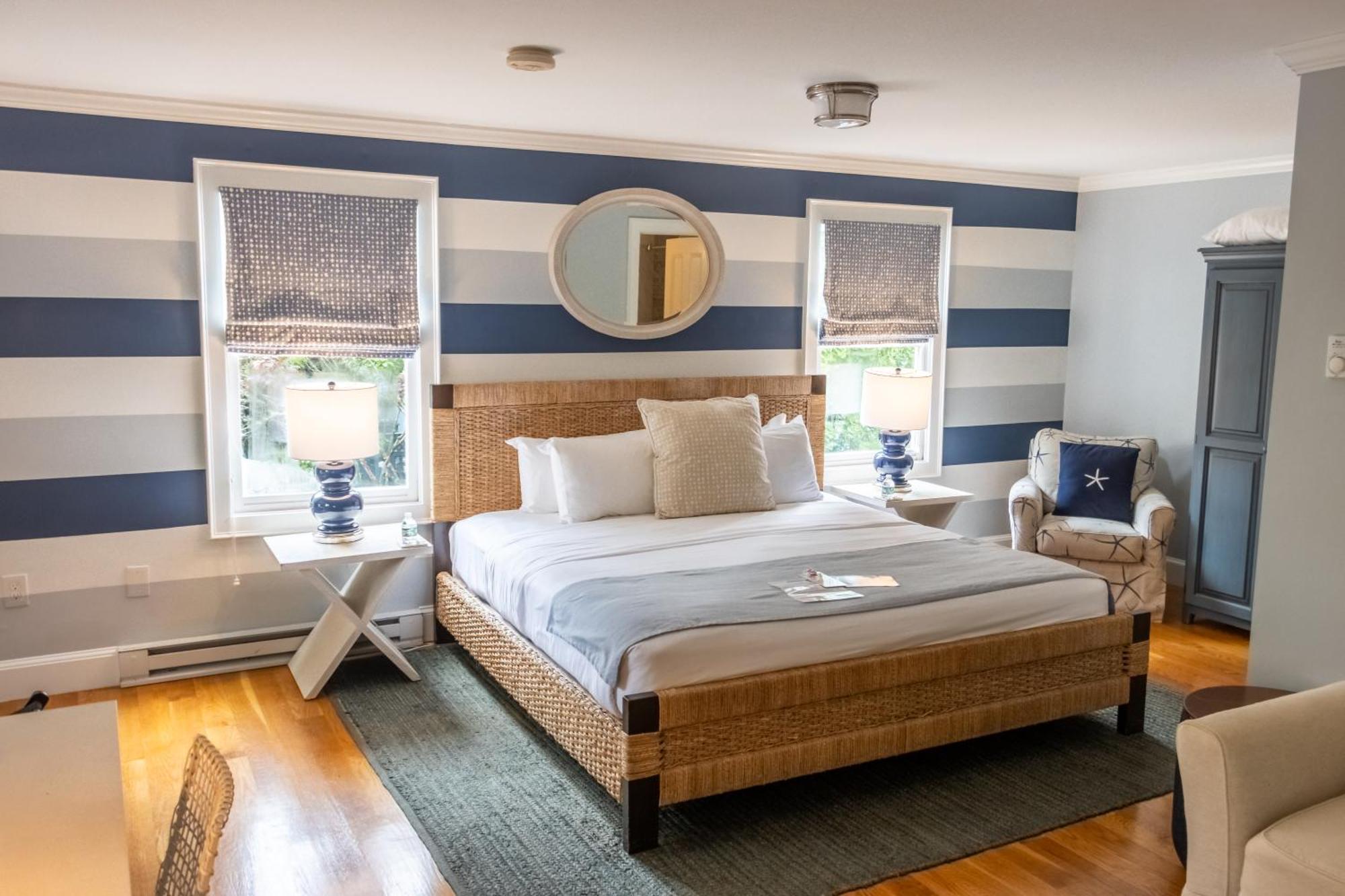 Town & Tide Inn Newport Bagian luar foto