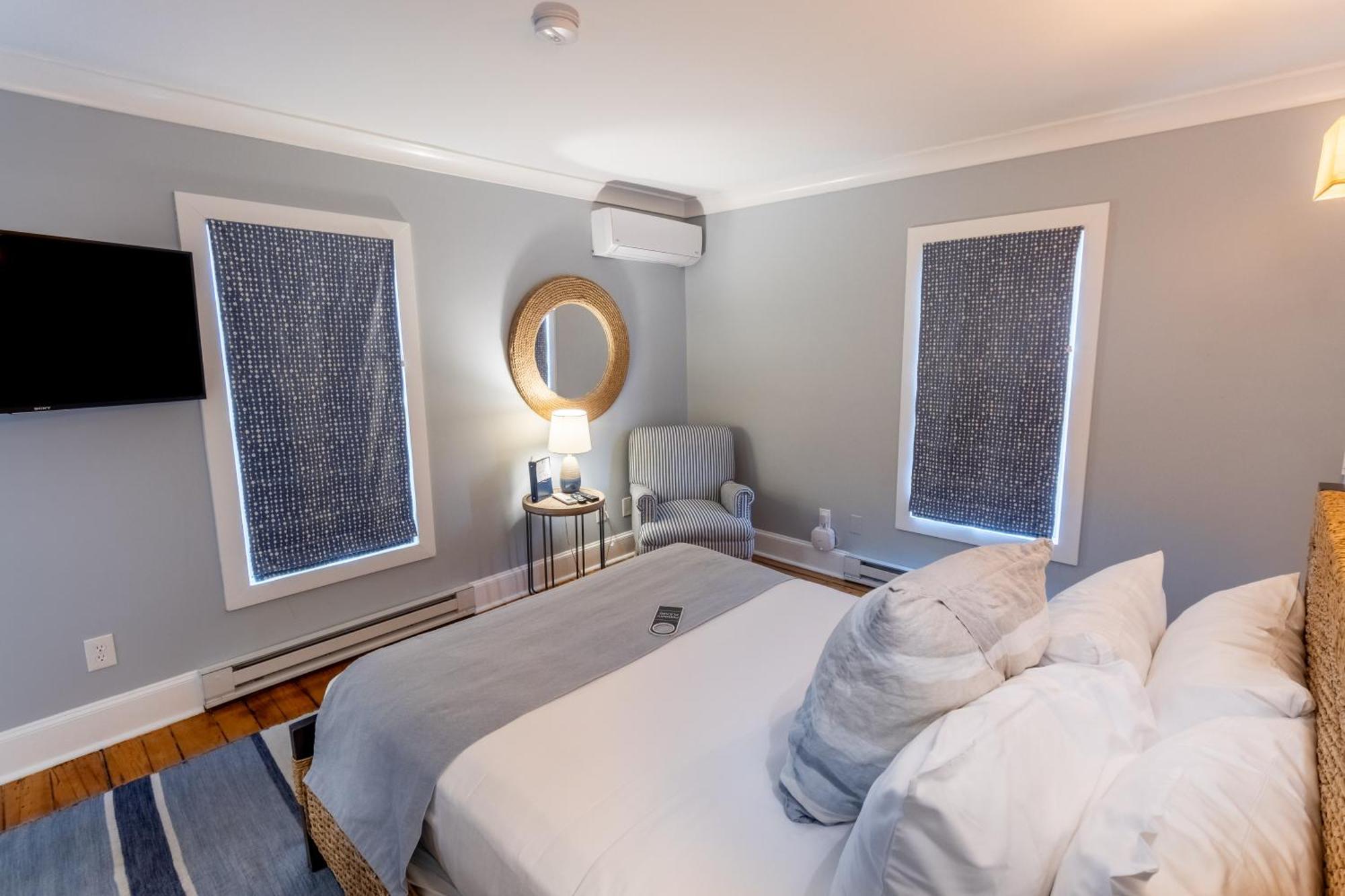 Town & Tide Inn Newport Bagian luar foto