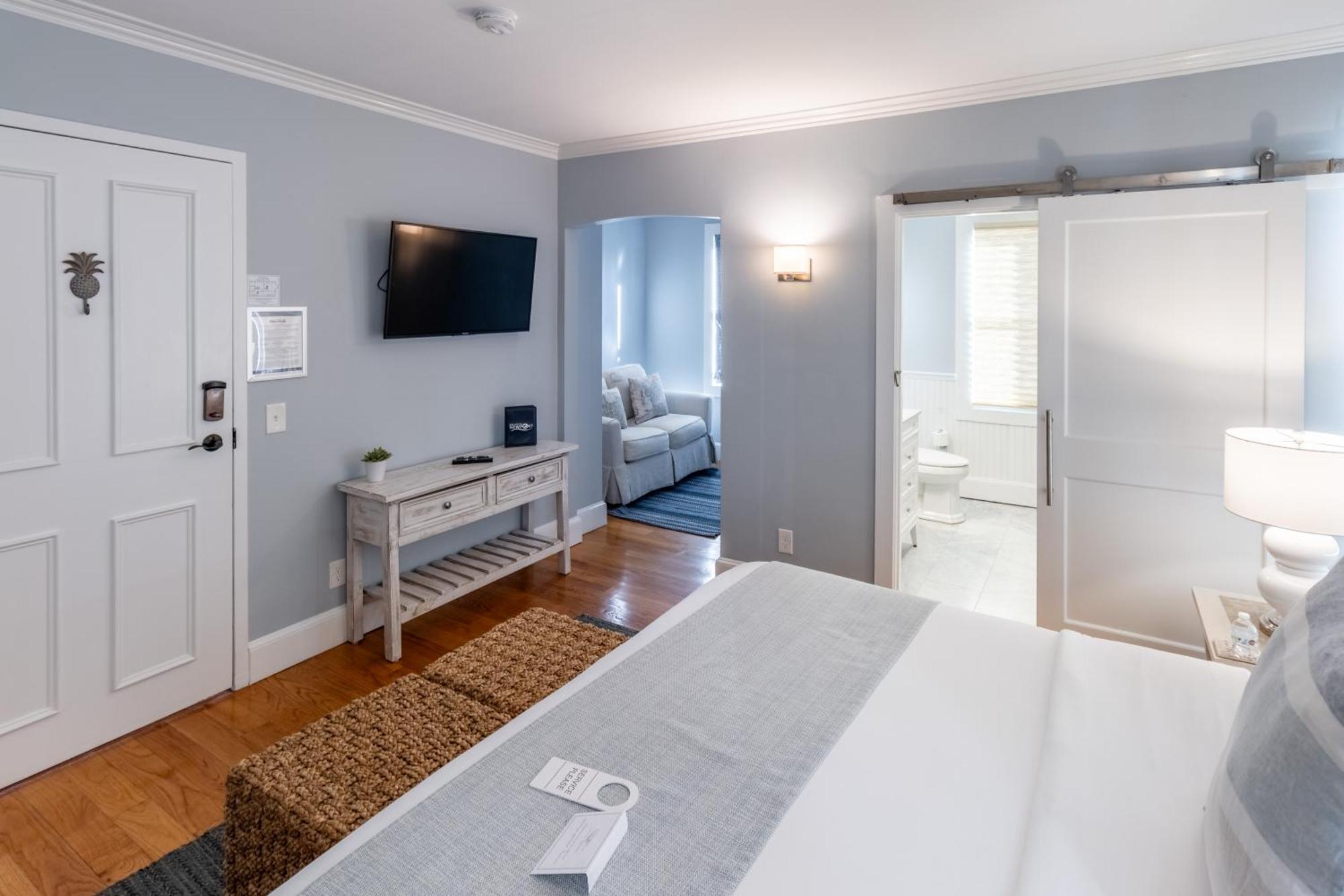 Town & Tide Inn Newport Bagian luar foto