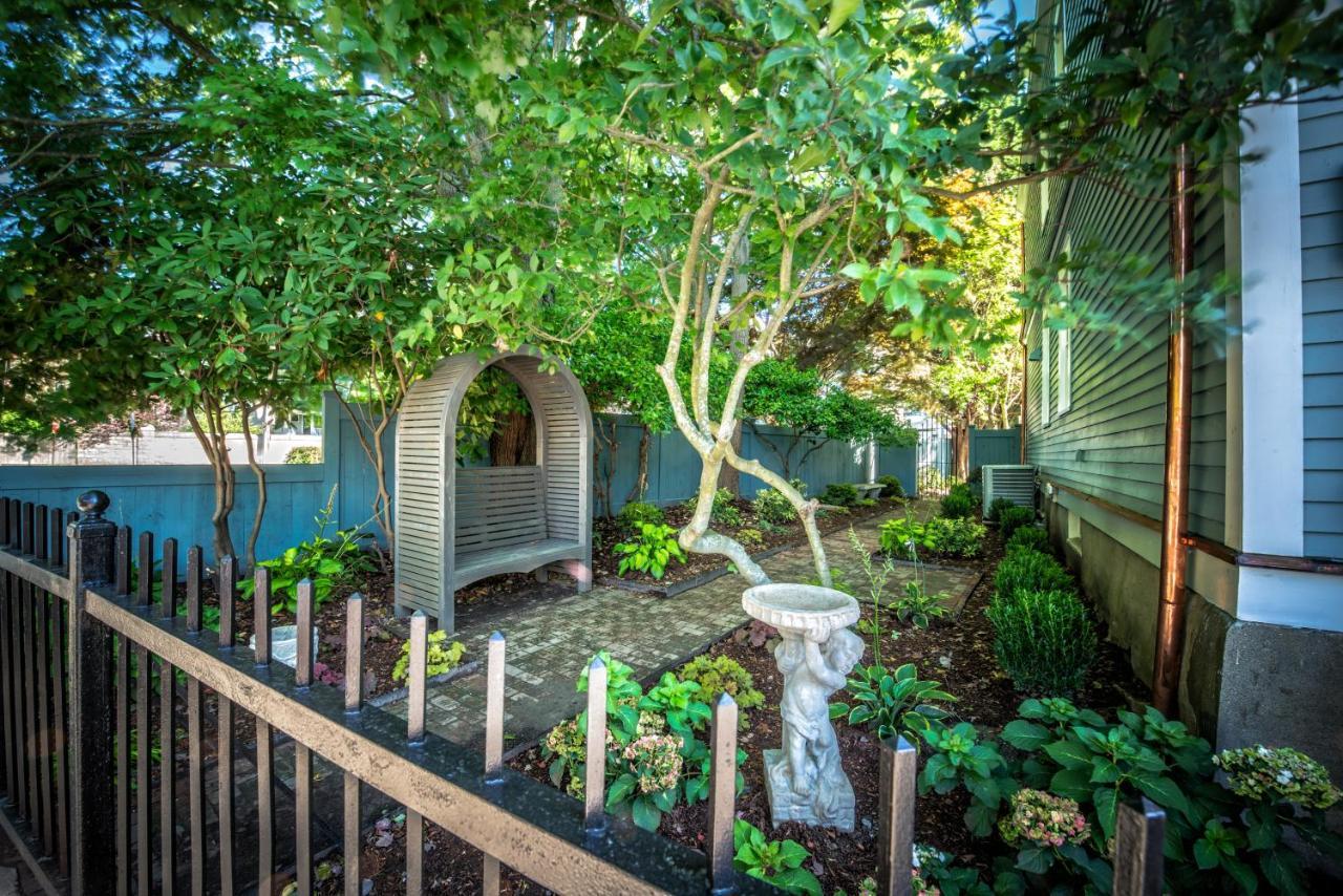 Town & Tide Inn Newport Bagian luar foto