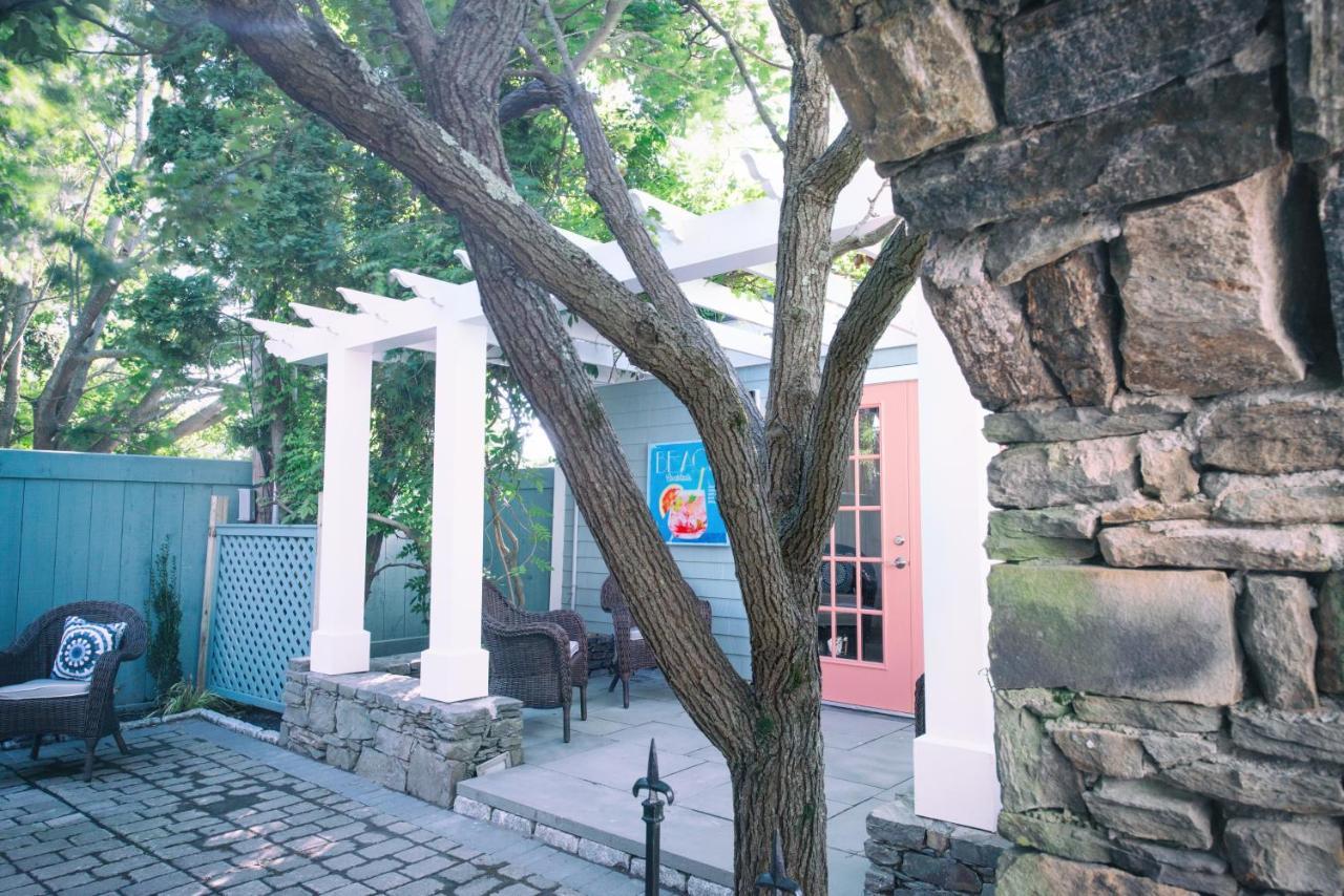 Town & Tide Inn Newport Bagian luar foto